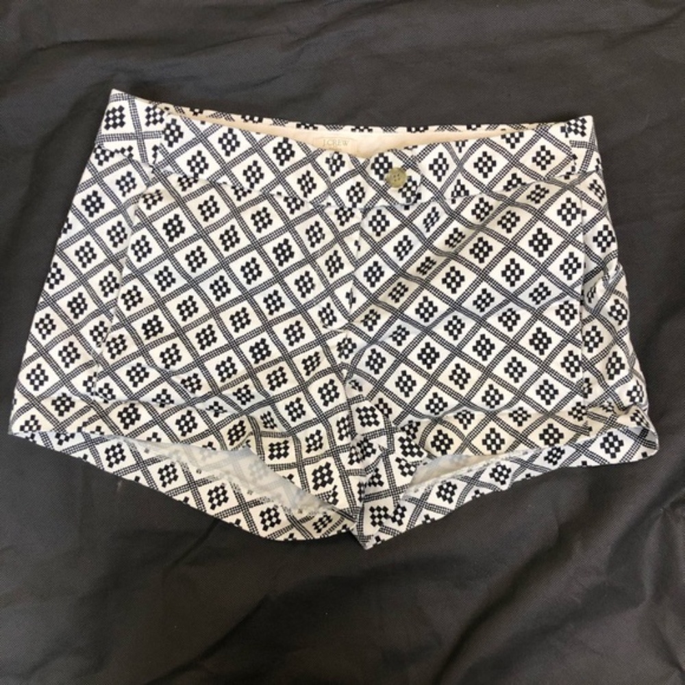 J. Crew Women's Black White Stretch Shorts size 4